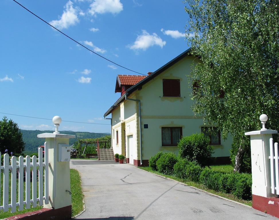 Apartments Vidos Drežnik Grad Pokoj fotografie